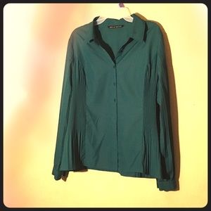 Zac & Rachel Forest Green Pleated Blouse, Sz L